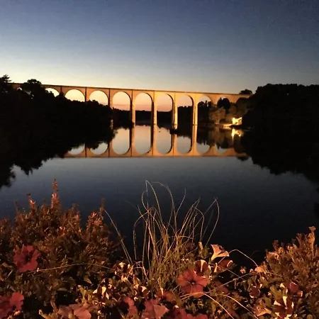 Maison La Roche Сasa de vacaciones L'Isle-Jourdain (Vienne)